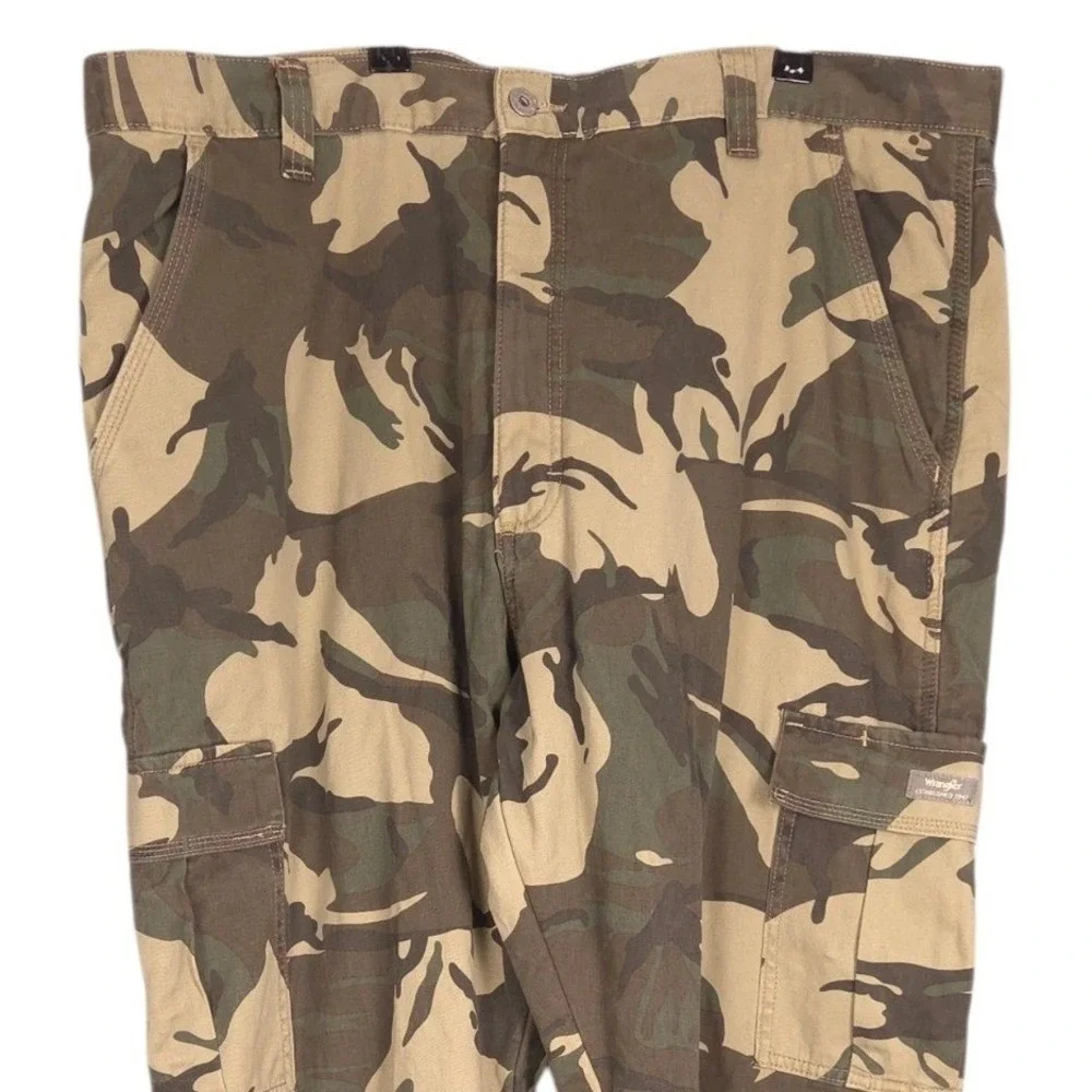 Wrangler Cargo Pants Men 40x32 Green Brown Camo FLEECE LINED Relaxed Fit Pockets